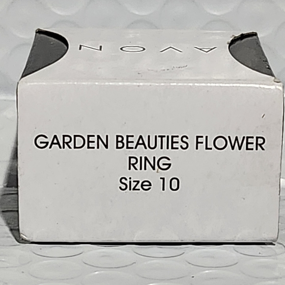 Avon Garden Beauties Flower Ring Size 10 - Picture 9 of 10
